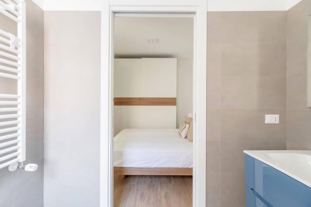 Iflat Opificio New Light Apartment Рим Екстер'єр фото