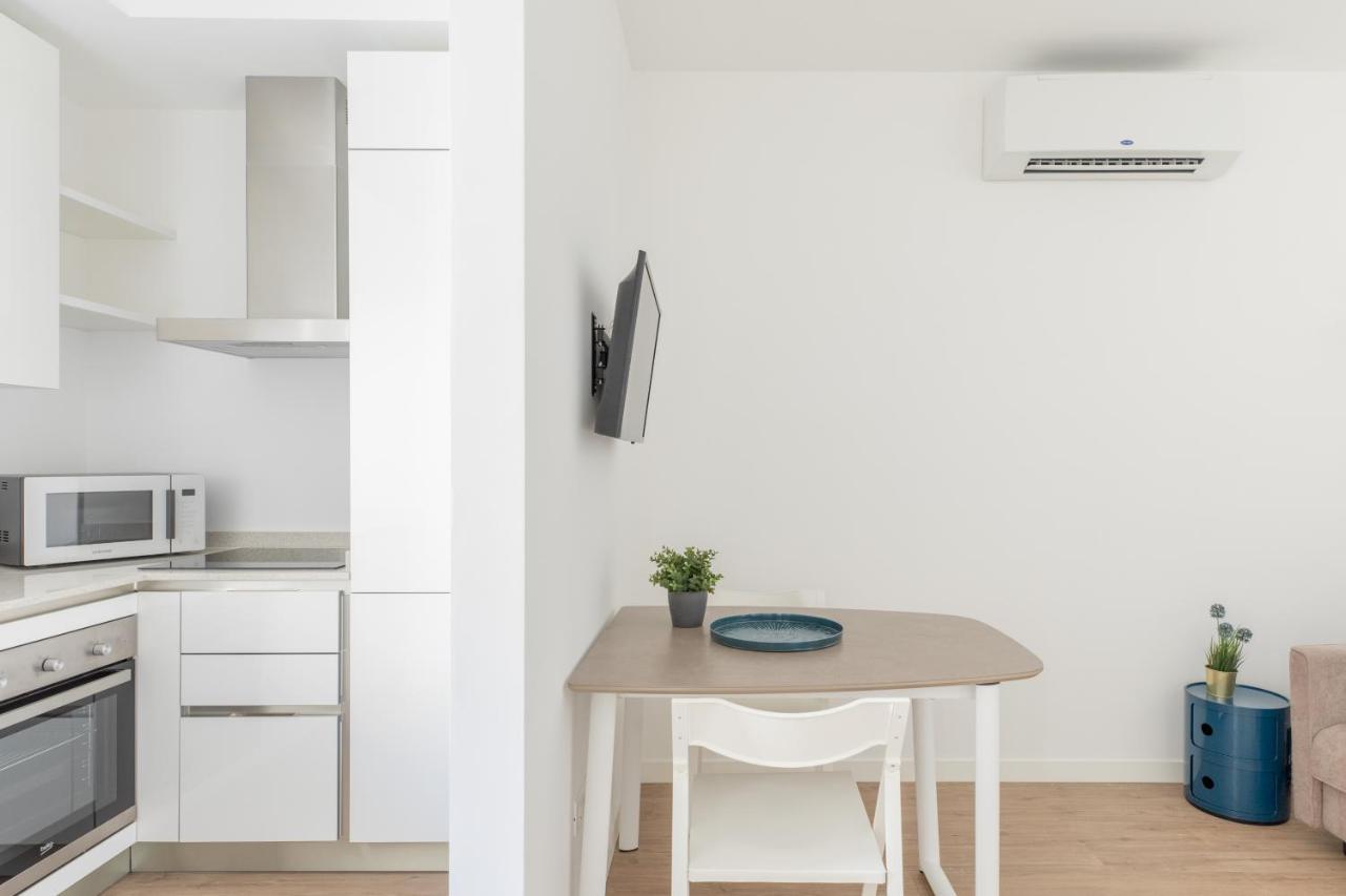 Iflat Opificio New Light Apartment Рим Екстер'єр фото