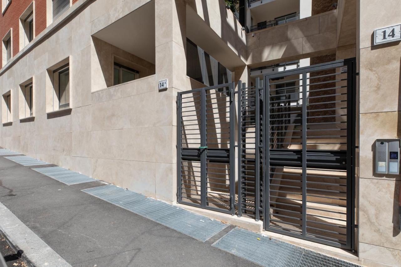 Iflat Opificio New Light Apartment Рим Екстер'єр фото